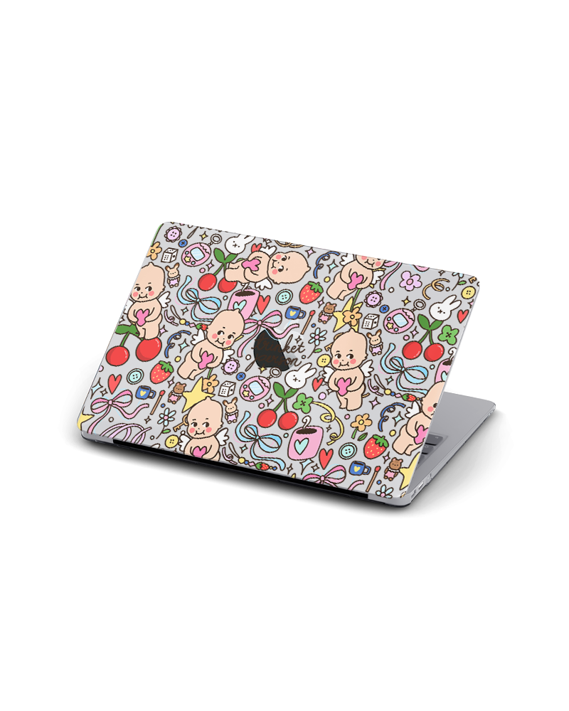 MACBOOK CASE - TRINKET PERSON
