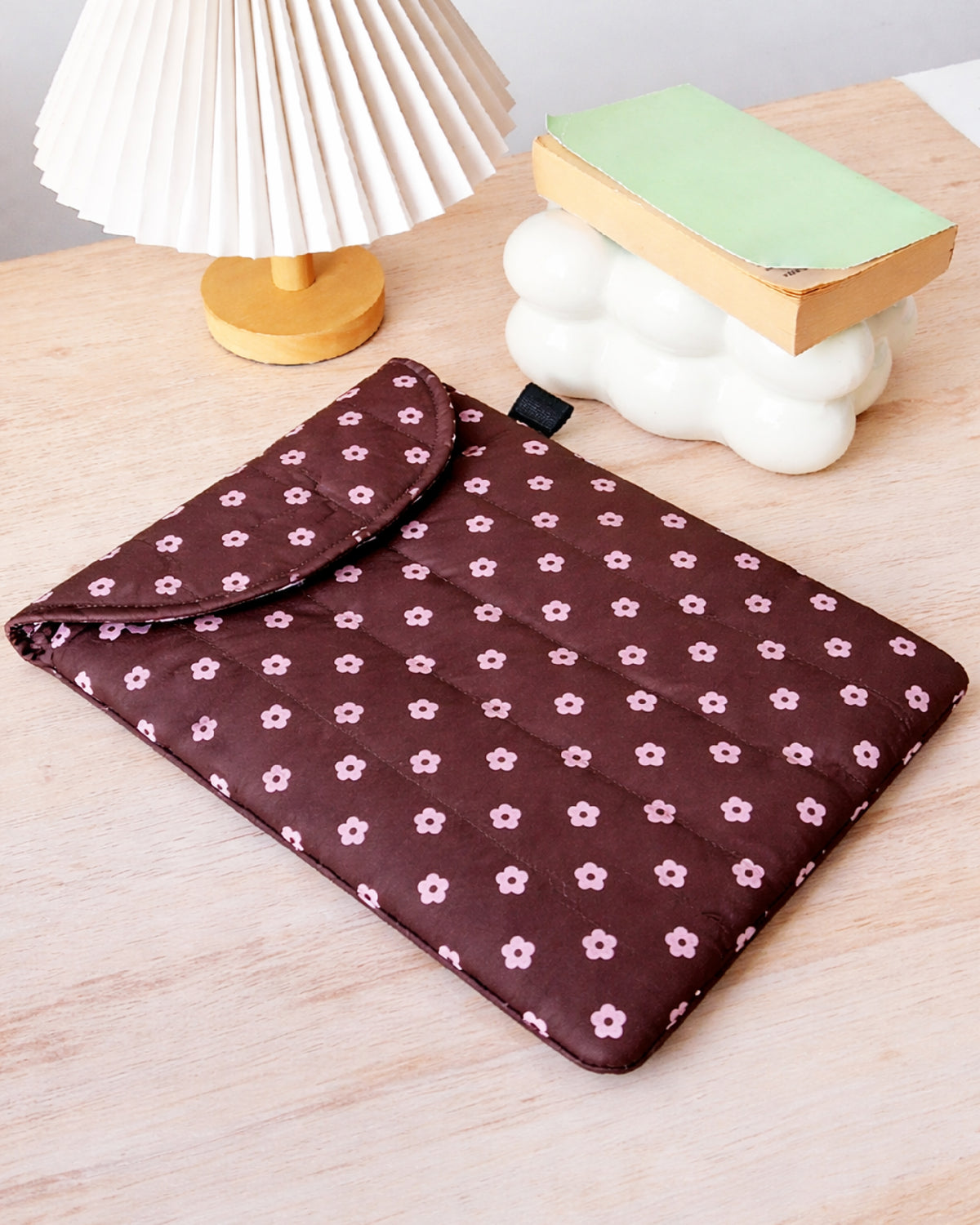 PUFFY LAPTOP SLEEVE - MOCHA BLOSSOM